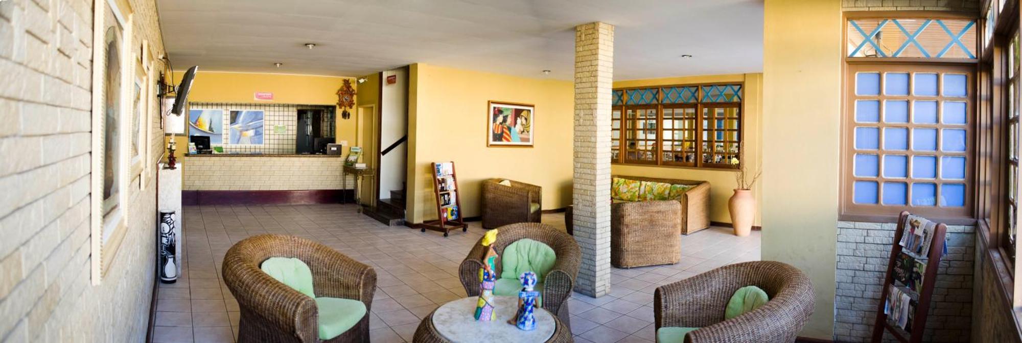 Bonito Plaza Hotel Esterno foto