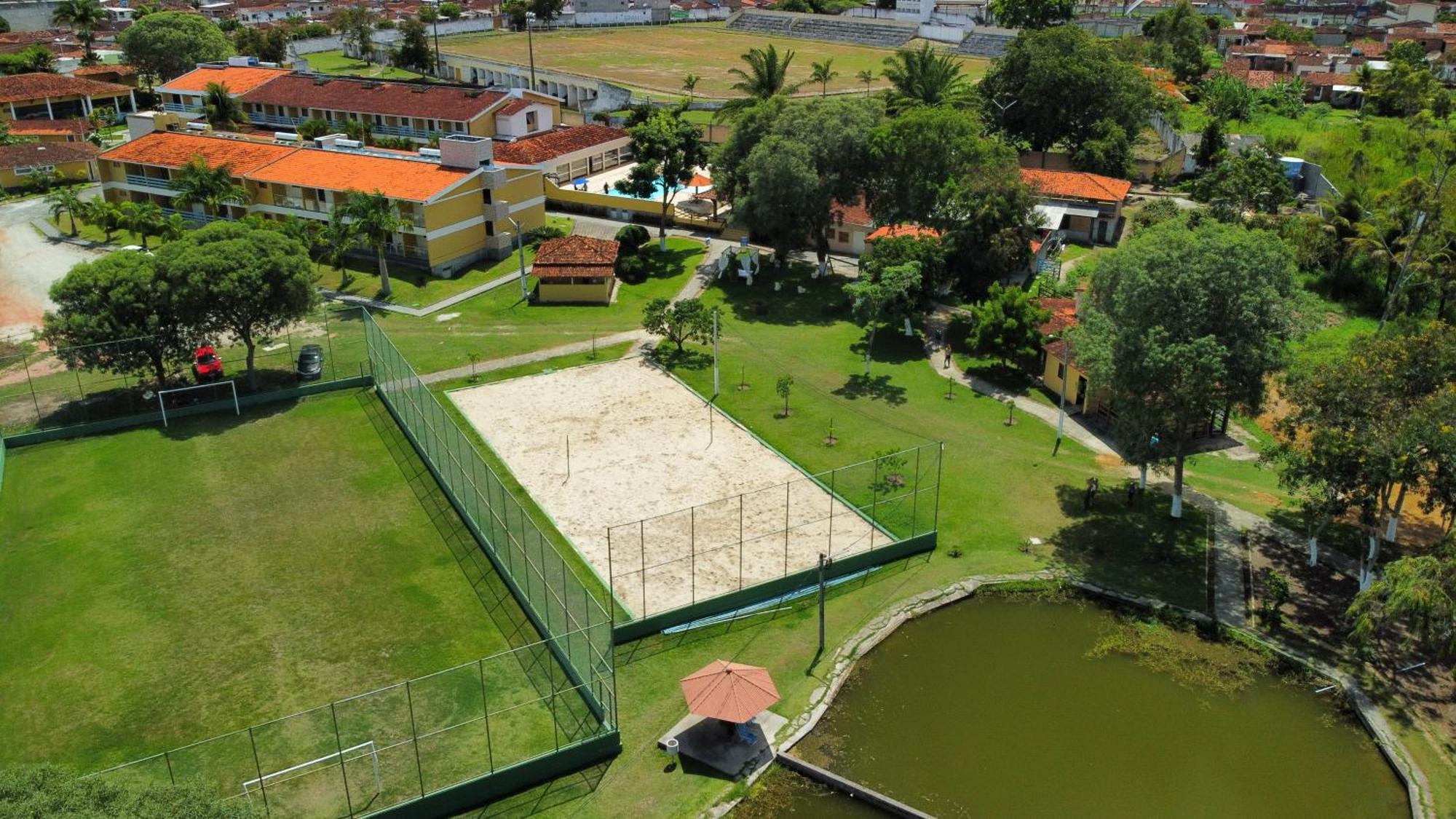 Bonito Plaza Hotel Esterno foto
